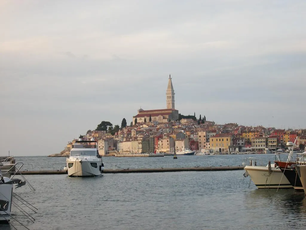 Apartment Helena Kanfanar Croatia
